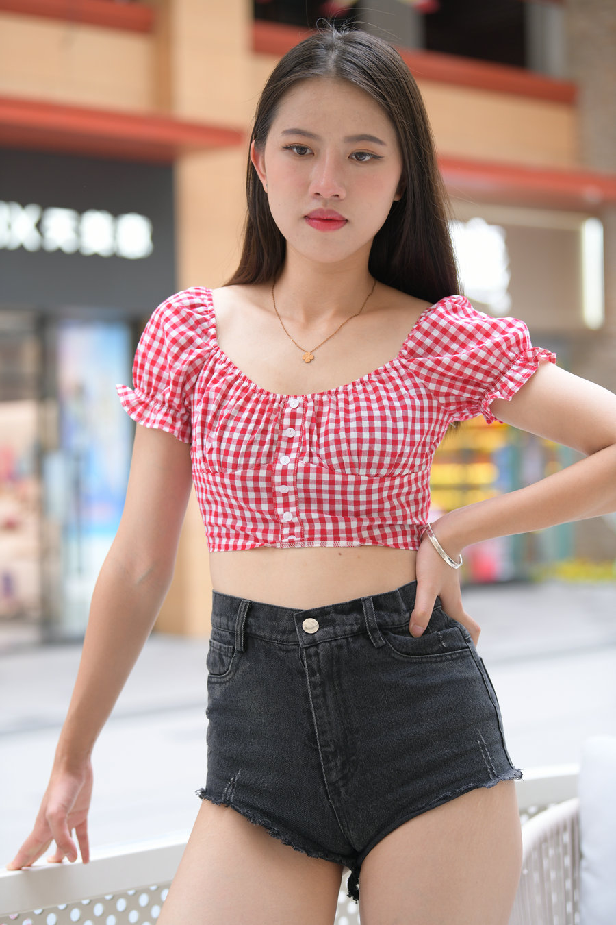 J1835 1131P2V-37.5GB-佳丽图库