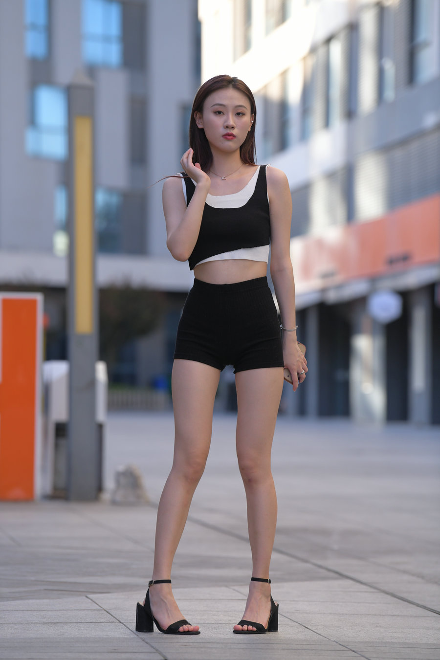 J3258 620P2V-32.4GB-佳丽图库
