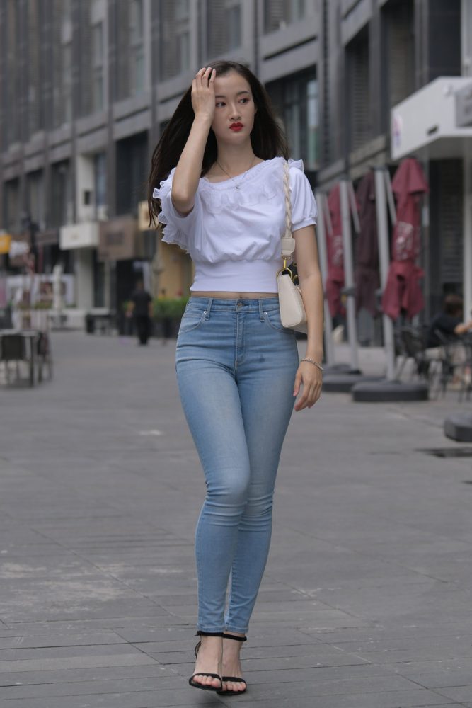 紧身牛仔裤女孩J2177 370P2V-19.4GB-佳丽图库
