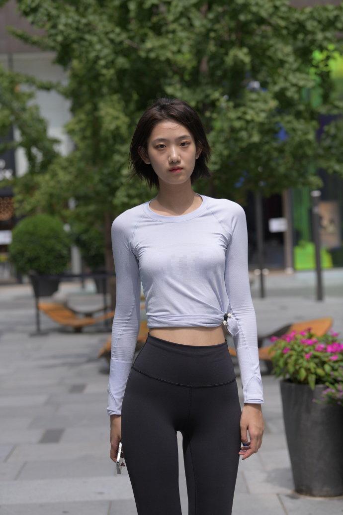短发长腿的女生J2791 292P-5.71GB-佳丽图库