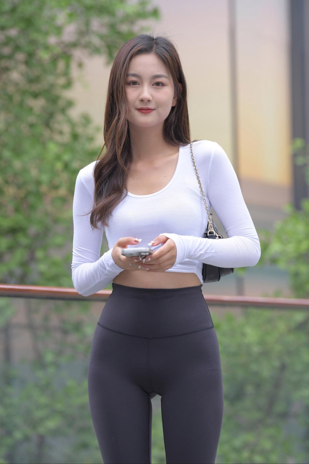 J5135 650P1V-24.2GB-佳丽图库