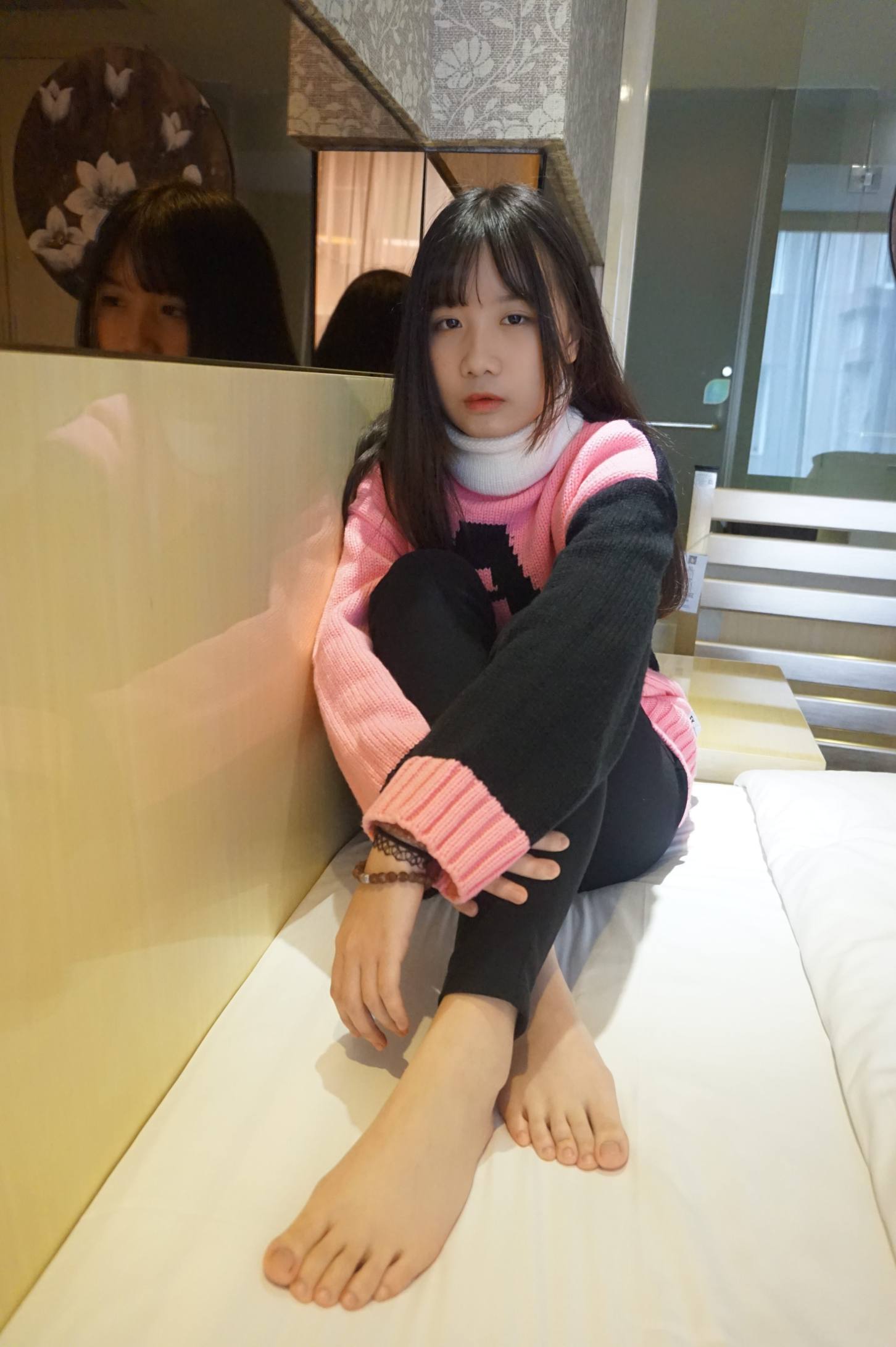 图片[4]-齐刘海的长发女孩【70P】20016-佳丽图库