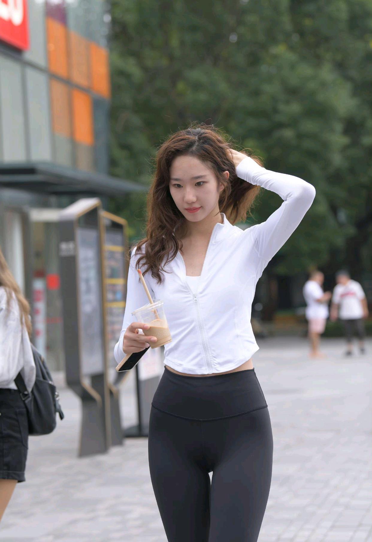图片[5]-像刘亦菲的黑色瑜伽裤女孩J2237 340P1V-14.8GB-佳丽图库