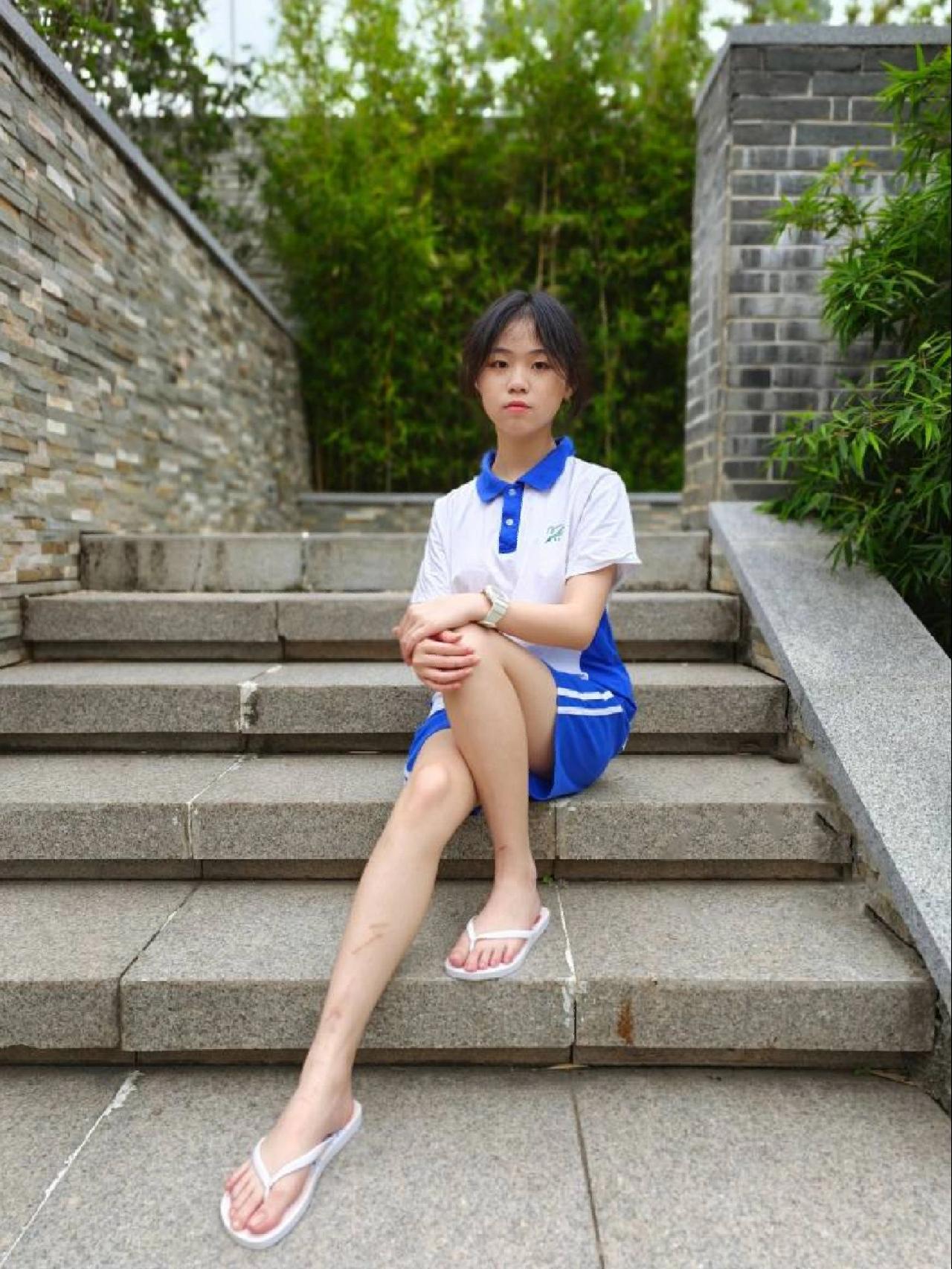 图片[3]-穿校服非常清纯的小姑娘【49P】20003-佳丽图库