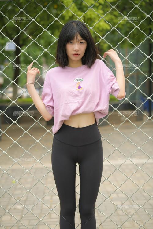 图片[5]-穿瑜伽裤打篮球的大三女孩J2198 463P1V-18.6GB-佳丽图库