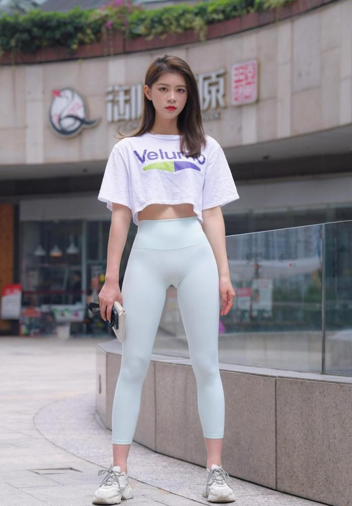 这个瑜伽裤女孩真的很漂亮 J1960 815P1V-28.9GB-佳丽图库